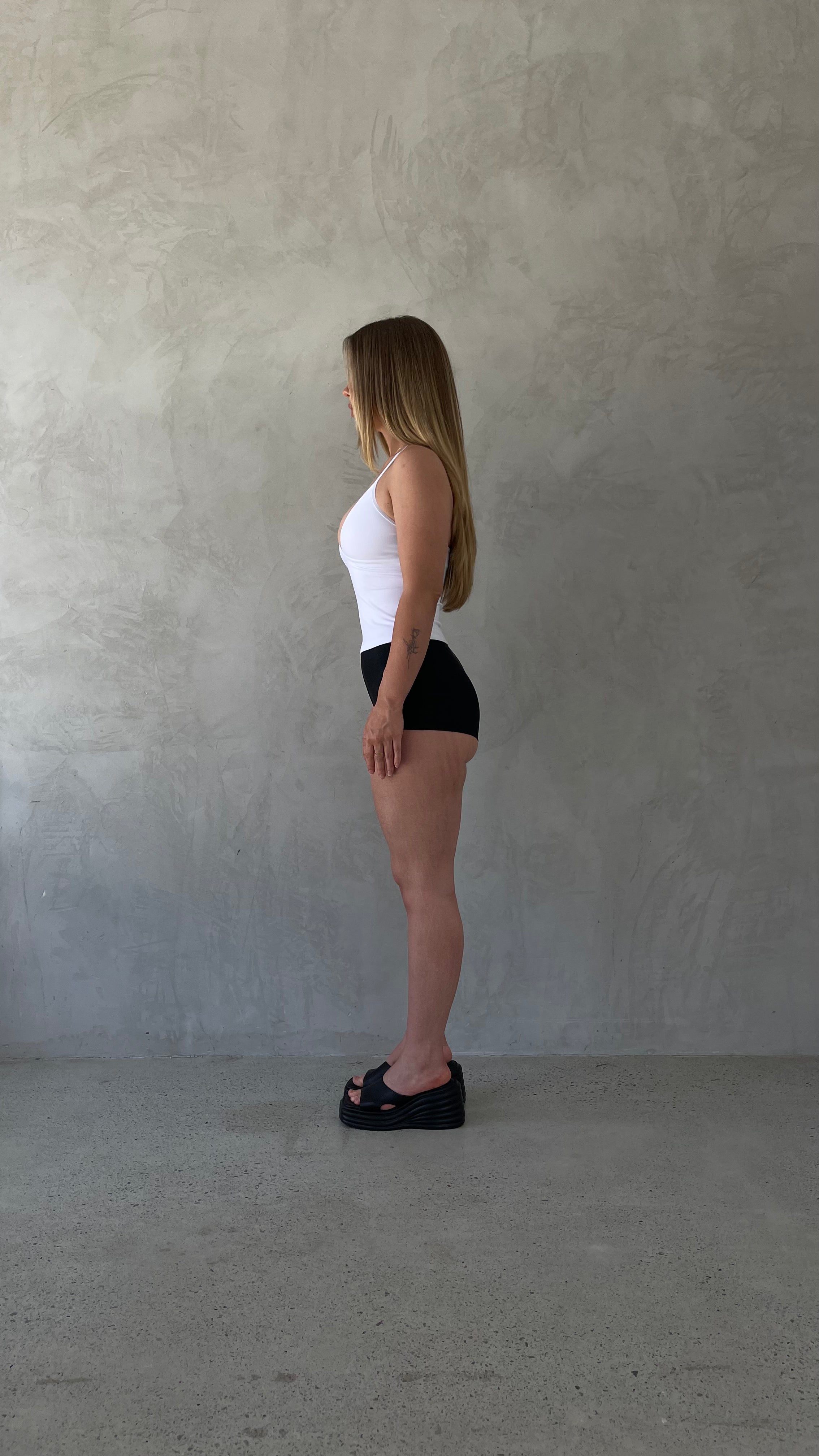 MARILYN TANK - WHITE